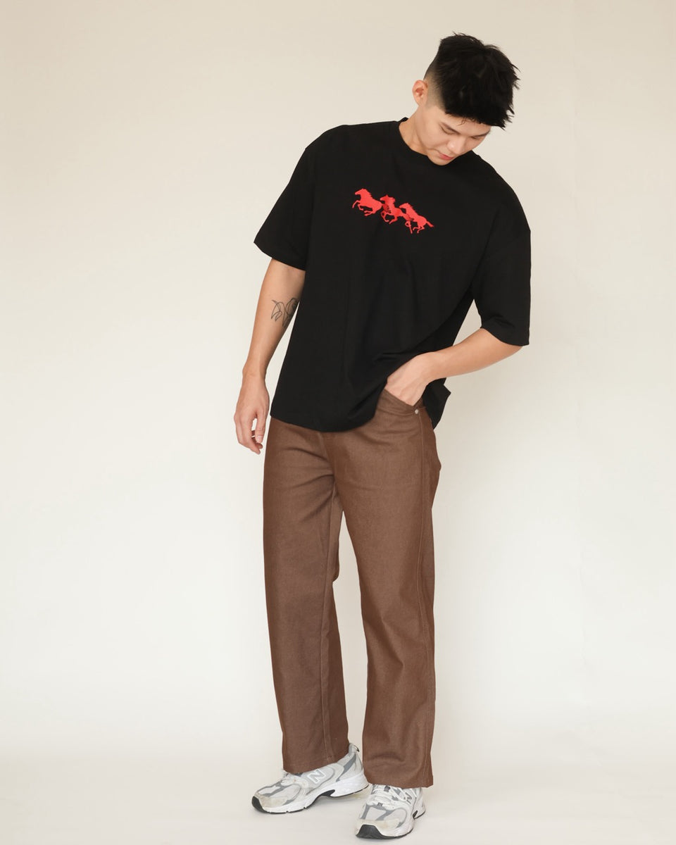 Chasing Dreams Oversized T — design and fit